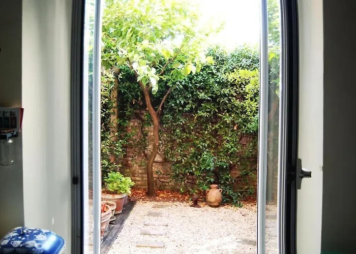 Appartement Two-room Apt. Under The Aqueduct's Arch In Pigneto *