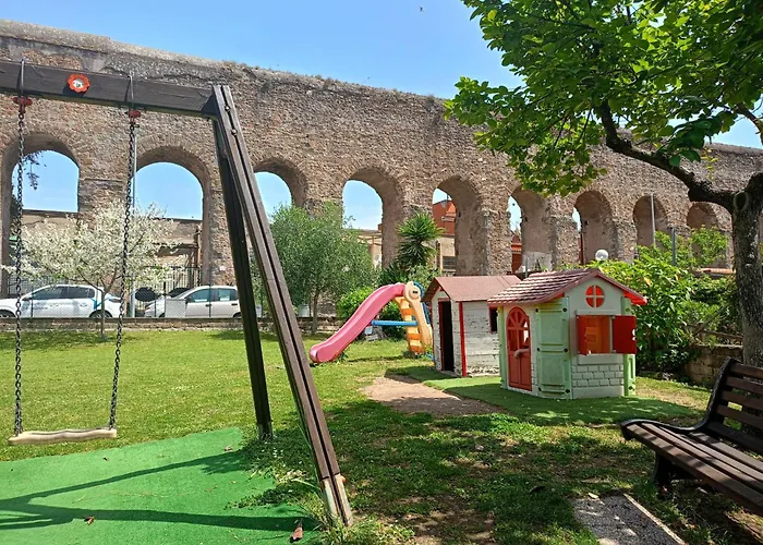 Two-room Apt. Under The Aqueduct's Arch In Pigneto