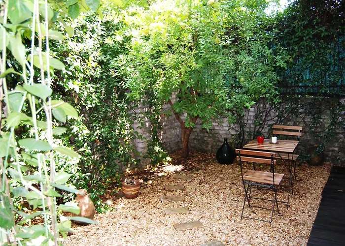 Two-room Apt. Under The Aqueduct's Arch In Pigneto Rome
